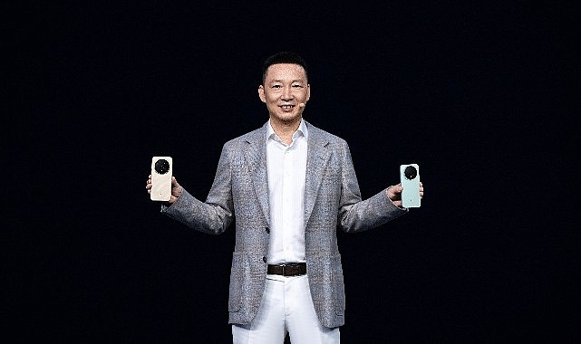 HONOR, Çin’de Yapay Zekâ Amiral Gemisi HONOR Magic8 Serisi’ni Tanıttı görseli