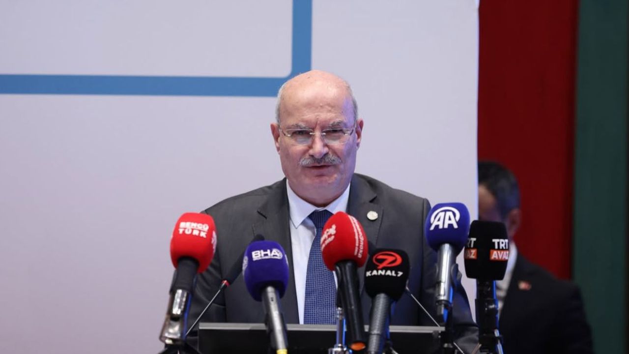 ATO Başkanı Baran: İş dünyası olarak o karanlık geceyi unutmadık, unutturmayacağız görseli