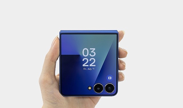 Cebe sığan yapay zekâ: Galaxy Z Flip7 görseli