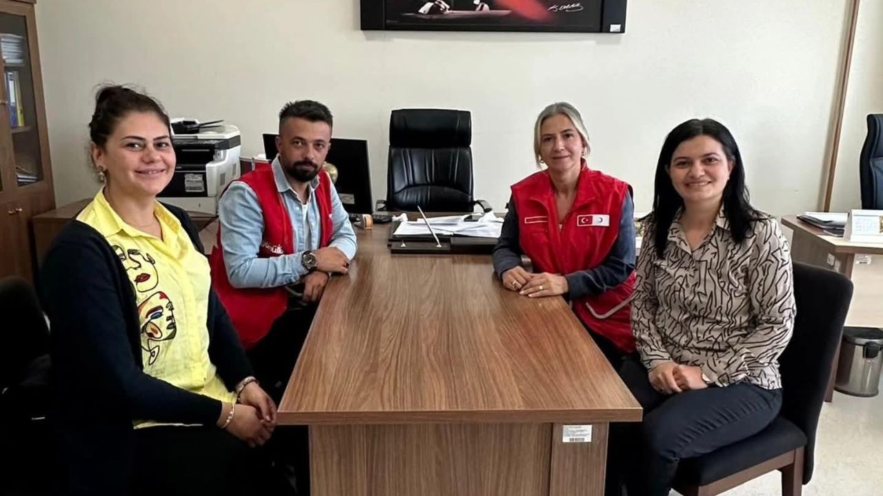Kızılay Kars Şubesi’nden Okullara Ziyaret ve Destek Mesajı görseli