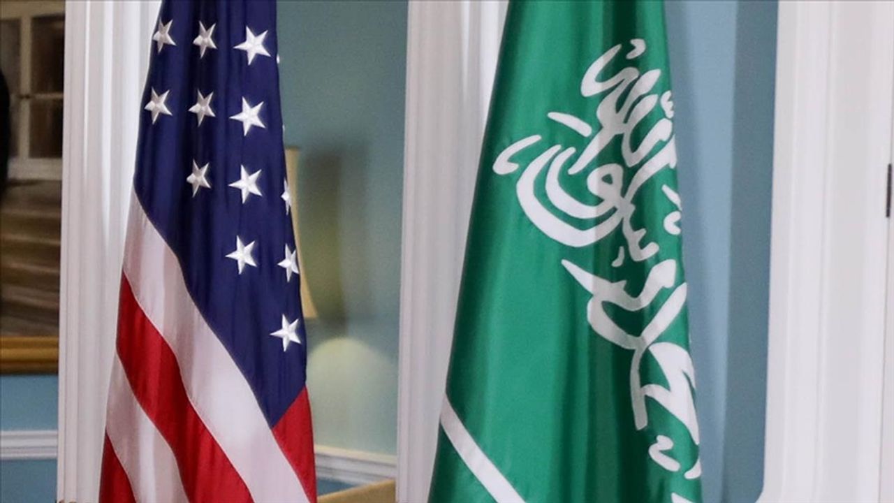 Suudi Arabistan ile ABD arasında imzalanan anlaşmaların tutarı 557 milyar dolara çıktı görseli