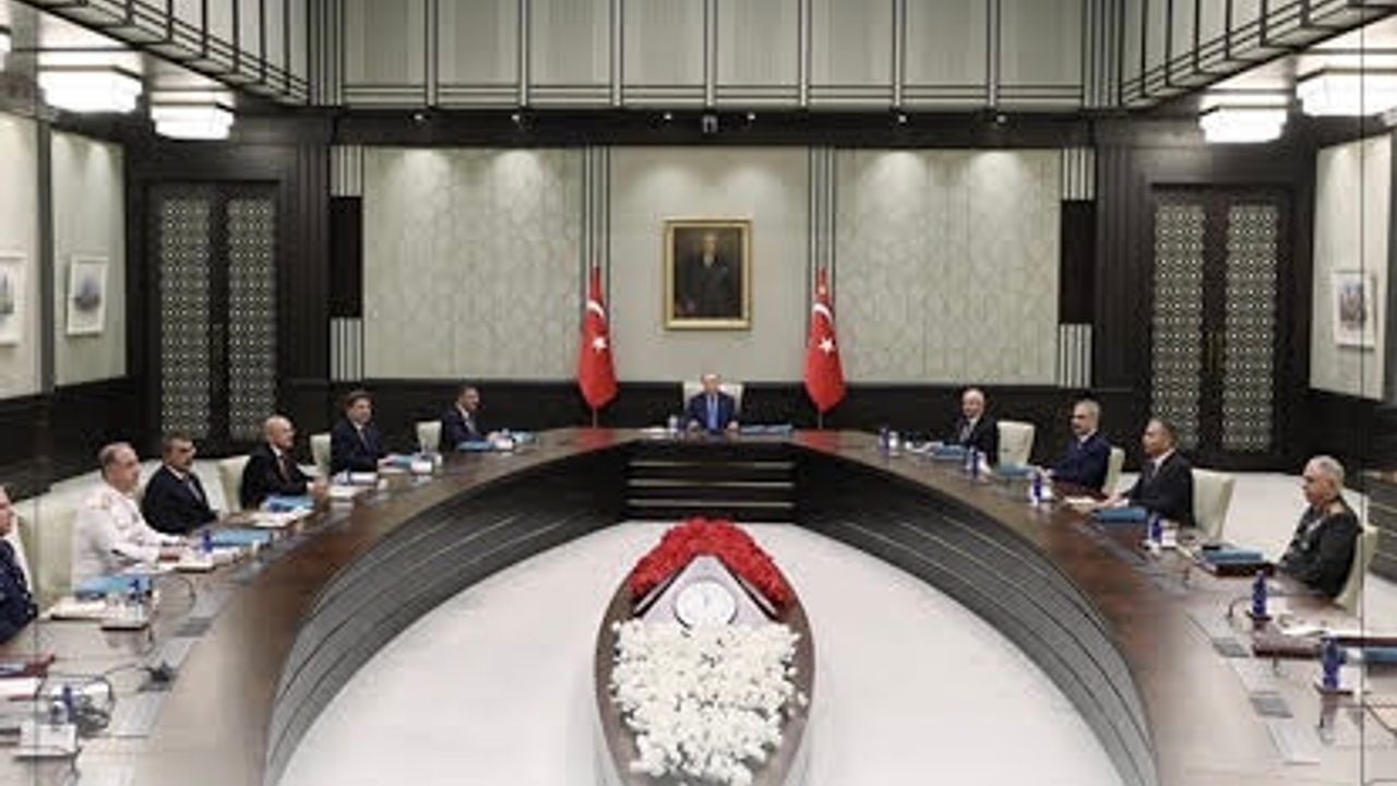 YAŞ kararları açıklandı: TSK’da üst düzey atamalar ve emeklilikler görseli