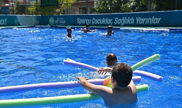 6 Binden Fazla Öğrenci Yazı Havuzlarda Geçirdi görseli