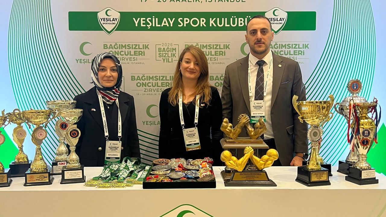 105. sıradan Türkiye birinciliğine: Yeşilay Kars Şubesi’nden tarihi başarı görseli