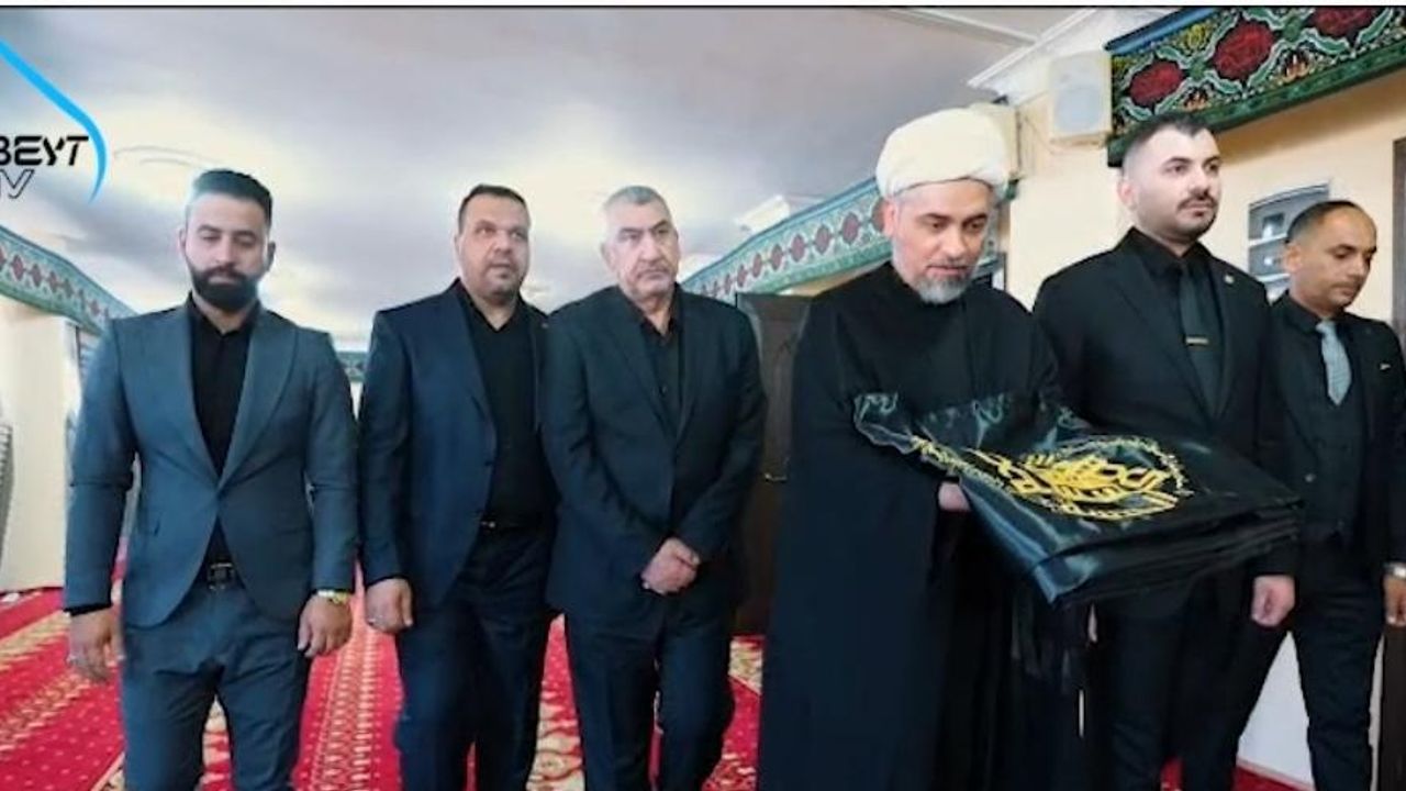 İmam Hüseyin’in (a.s) türbesinin sancağı Kars’a geliyor görseli