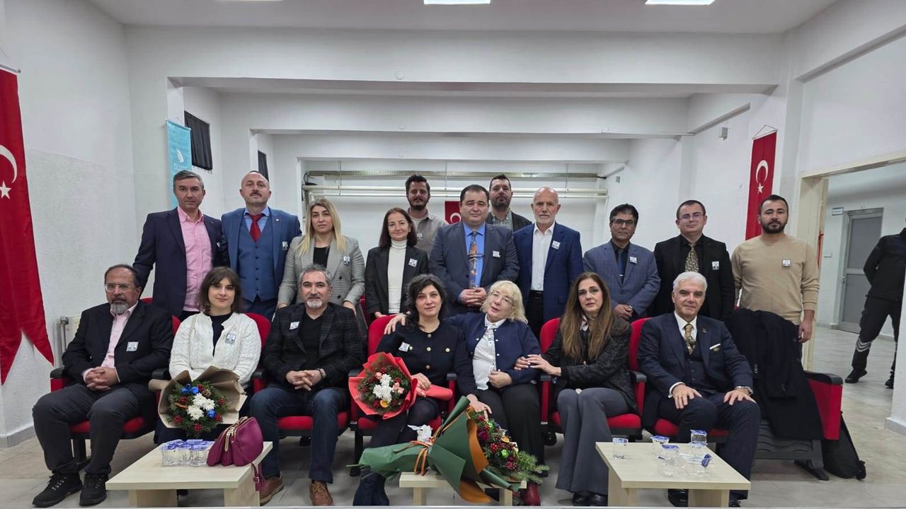 Kaynaşlı Meslek Yüksek Okulu "Efsane Müdürü"nü unutmadı görseli