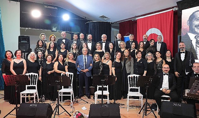 ASEV TSM Korosu Şekip Ayhan Özışık Eserleriyle Sahne Aldı görseli