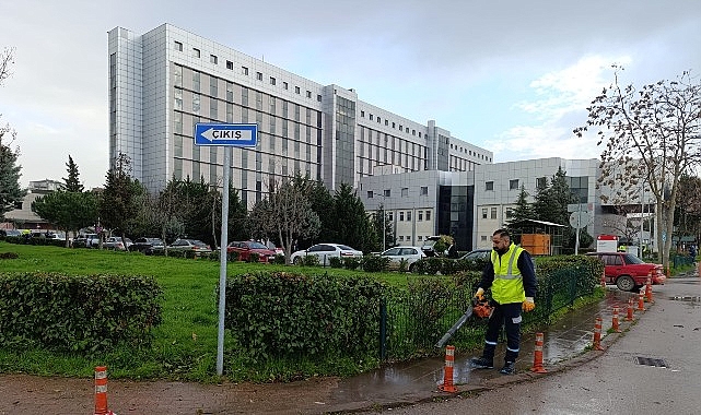 Hastane bahçeleri Büyükşehir’le daha güzel görseli