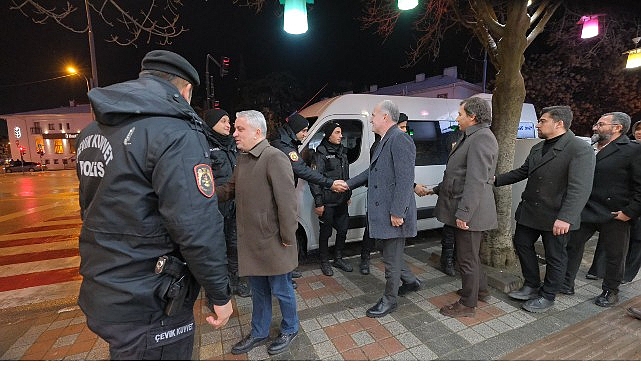 İnegöl Protokolünden Yeni Yıl Ziyatretleri görseli
