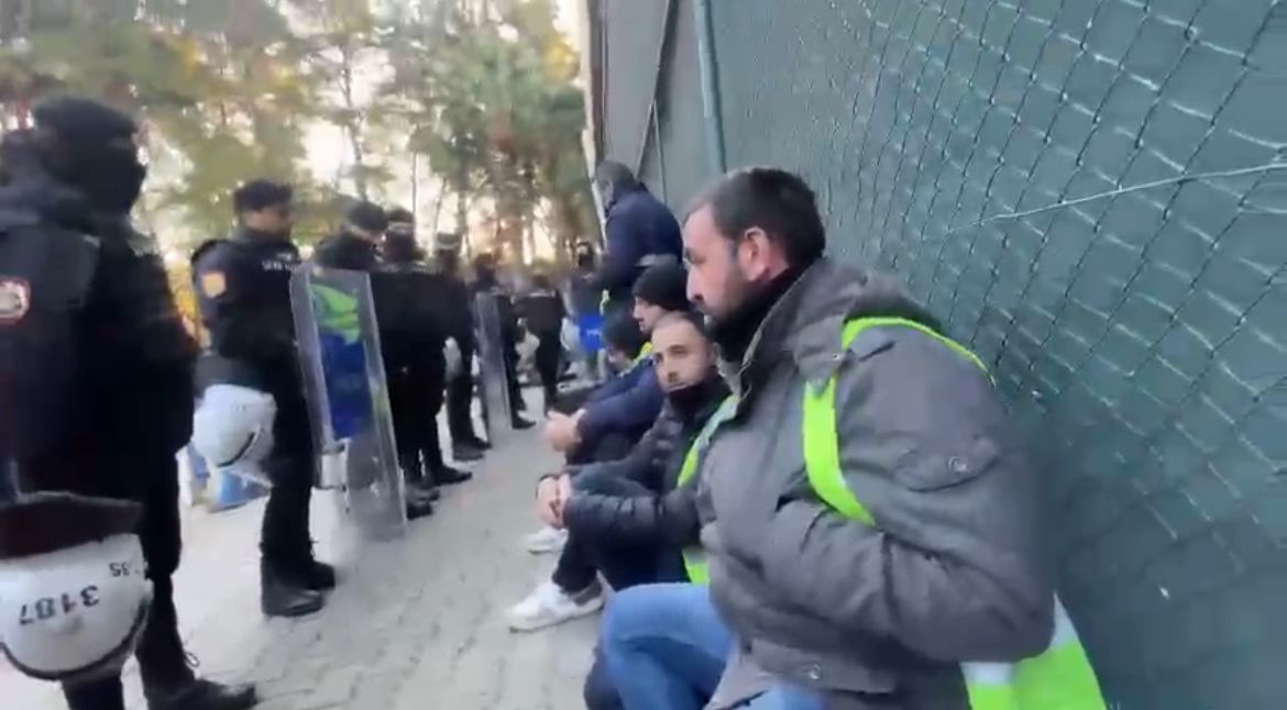 İZMİR BELEDİYESİ TAŞERON İŞÇİLERİ EYLEMDE 45. GÜNDE görseli