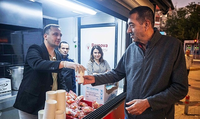 Bornova’da soğuk sabahlar sıcak çorbayla ısınıyor görseli