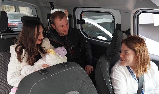 Anne ve Anne Adayları Bir Yılda 3 Bin 612 Defa ‘Anne Taksi’yi Kullandı görseli