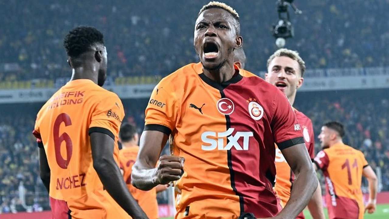 Kadıköy’de olaylı gecede Galatasaray, Fenerbahçe’yi devirerek yarı finale çıktı görseli