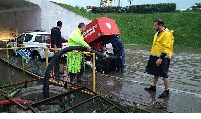 Edremit’te Şiddetli Yağışlara Önlem Alınıyor görseli