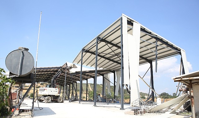 Yolçatı Mahallesi’nde kaçak iş yeri yıkıldı görseli