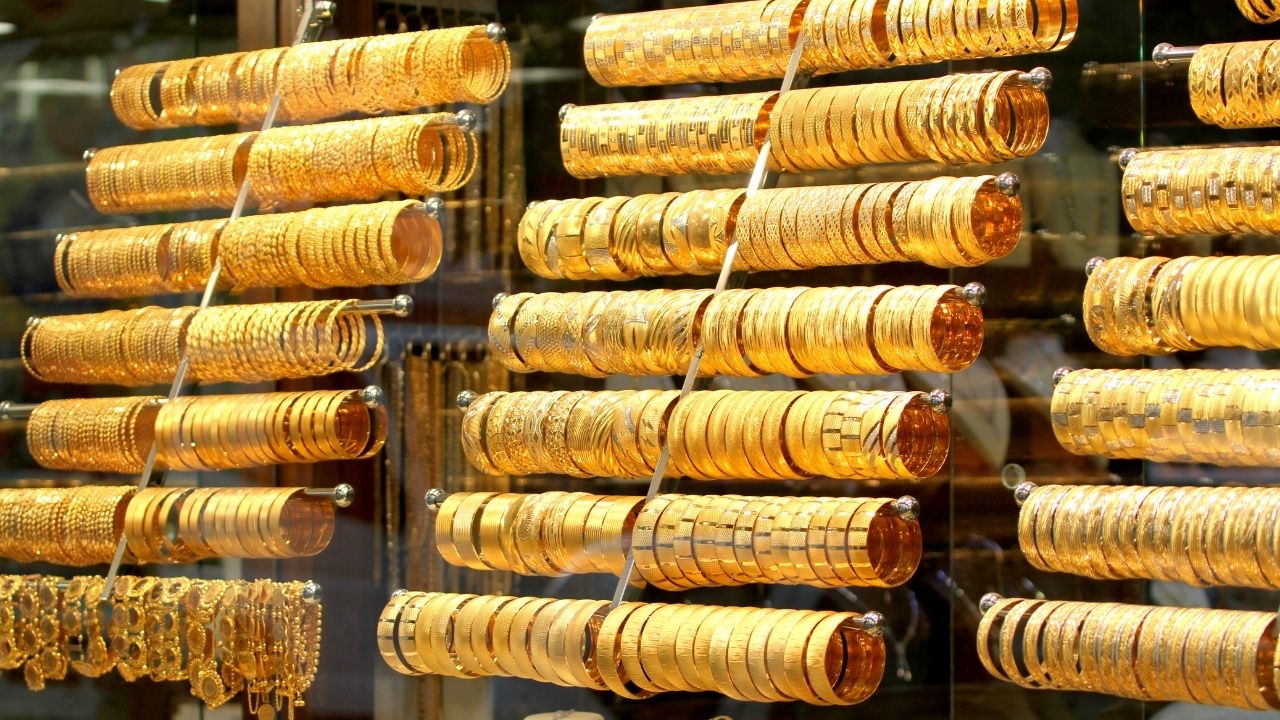 Altın fiyatları haftaya yükselişle başladı görseli
