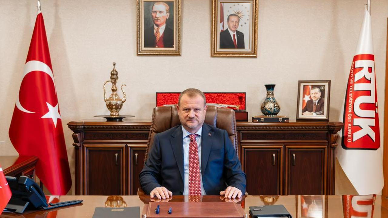 RTÜK Başkanı Danış’tan bayrağımıza saldırıya sert tepki: Birlik ve beraberliğimizi hedef alan beyhude çaba görseli