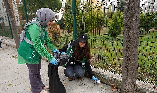 Beylikdüzü’nde Öğrencilerden Çevre Bilinci İçin Örnek Davranış görseli