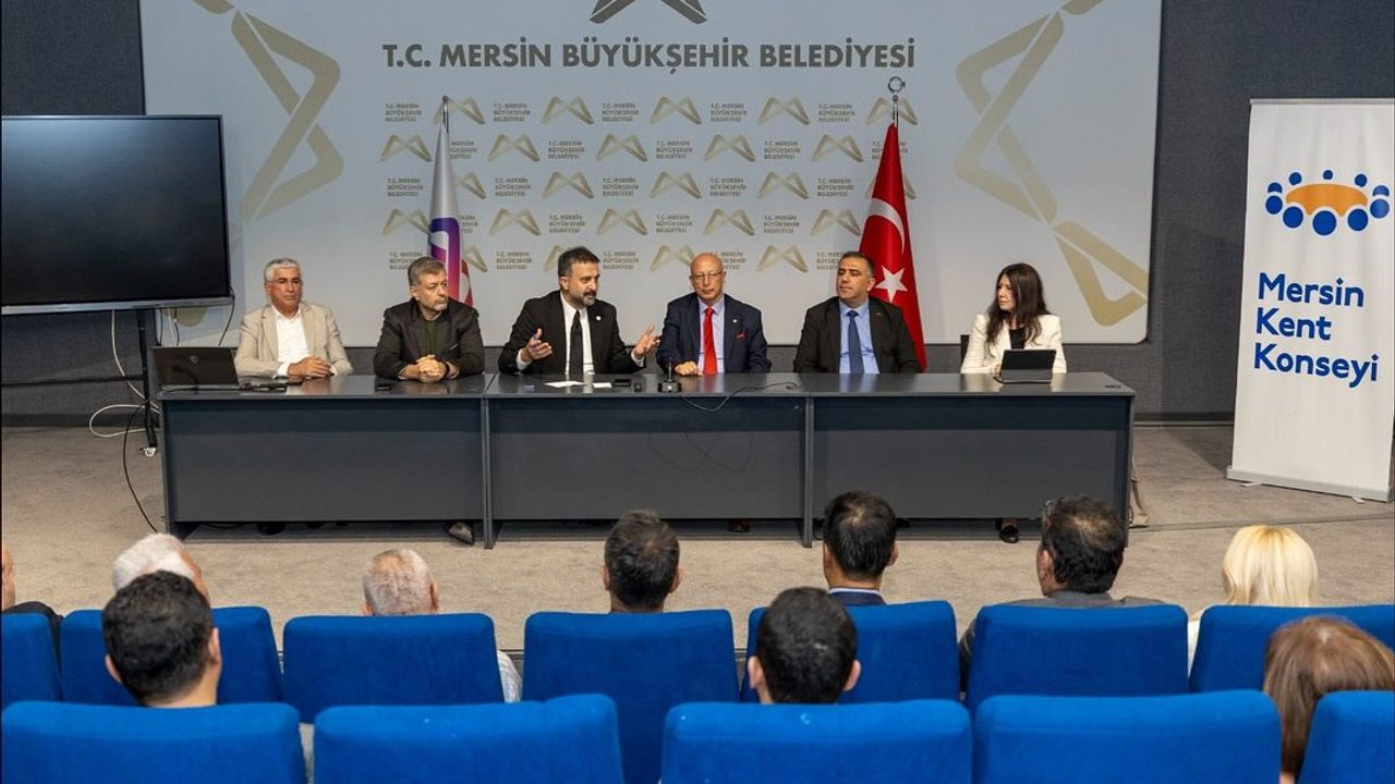 ra Kent Konseyi ve Mersin Kent Konseyi Arasında Kardeş Kent Konseyi protokolü imzalandı! görseli