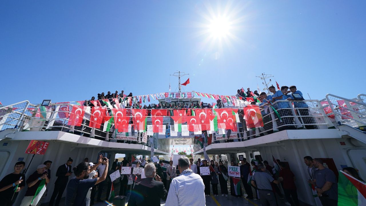Malatya’dan Gazze’ye Anlamlı Destek: Öğrenciler Sumud Filosuna Umut Taşıdı görseli