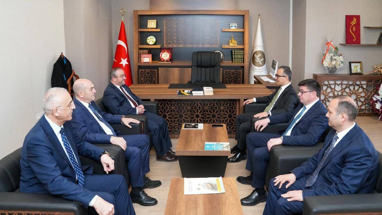Azerbaycan Devlet Komitesi Başkanından Kars Müftülüğüne ziyaret görseli