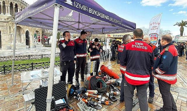 30 Ekim ve 6 Şubat’ın sessiz tanıkları İzmir’de sergilendi görseli