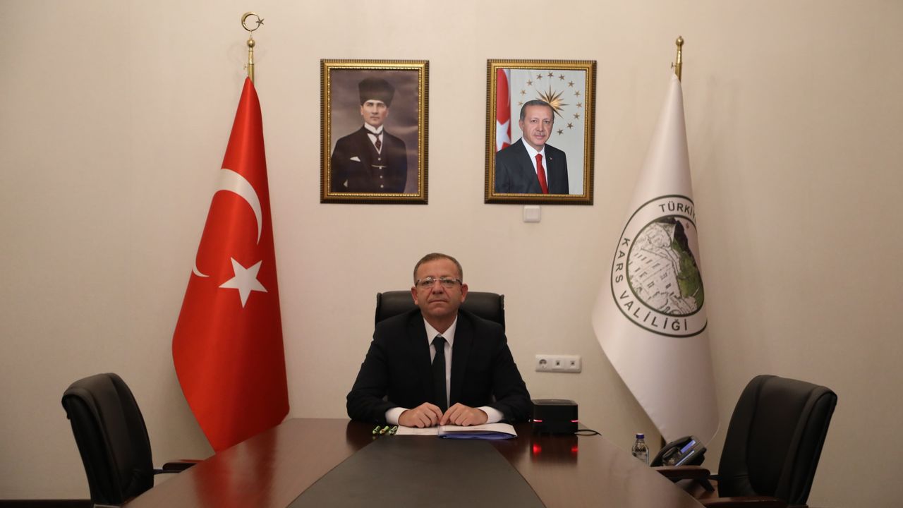 Kars Valisi Ziya Polat, 2024-2025 Eğitim-Öğretim Yılı Yaz Tatili Mesajı görseli