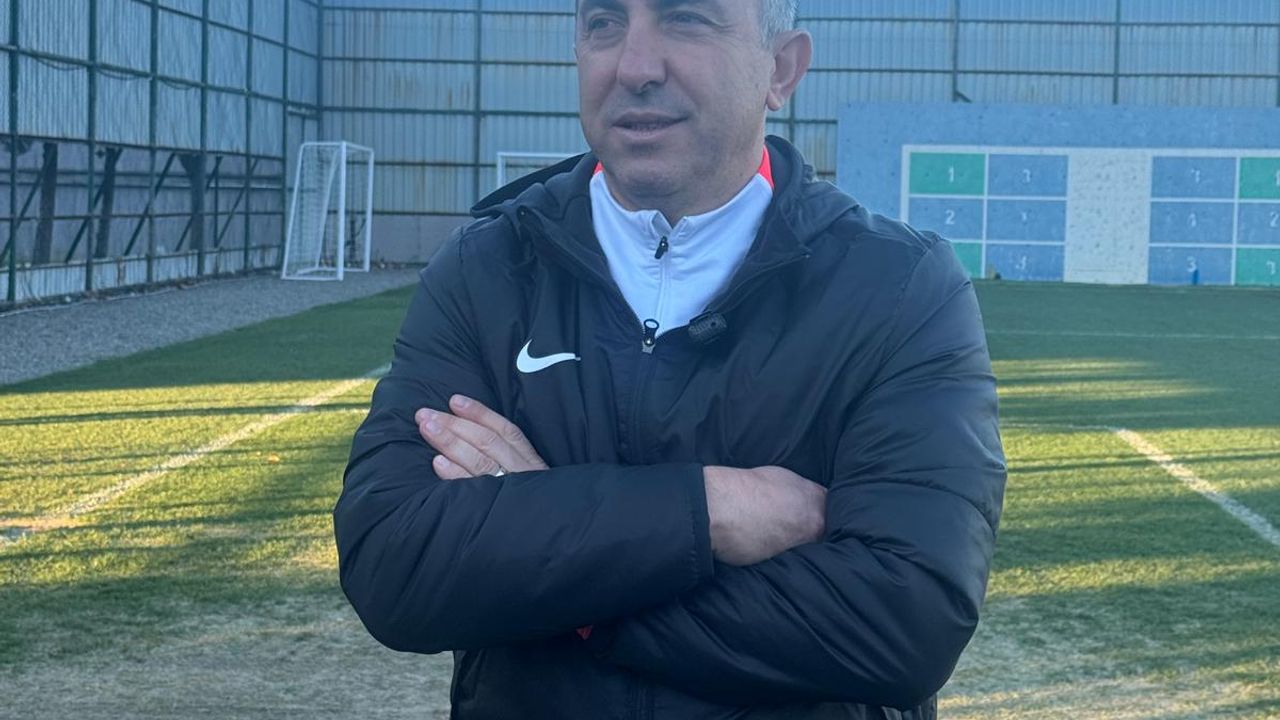 Çaykur Rizespor teknik direktörü Uçar, Beşiktaş maçı öncesi önemli açıklamalarda bulundu görseli