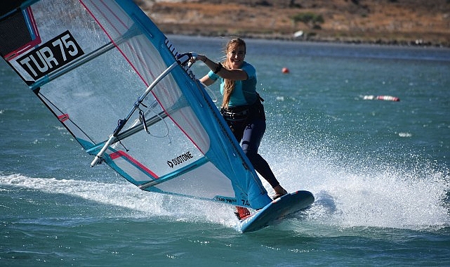 Rüzgâr ekimde Alaçatı’dan esecek: Windfest başlıyor görseli