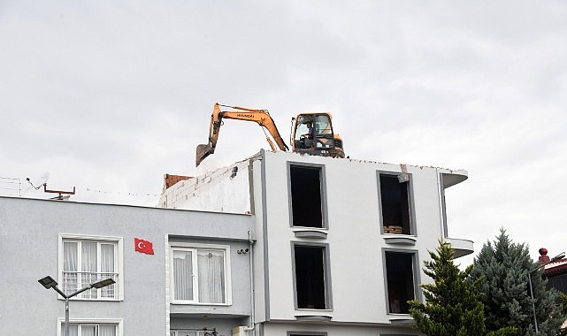 Osmangazi’de Ruhsatsız Katlara Anında Müdahale görseli