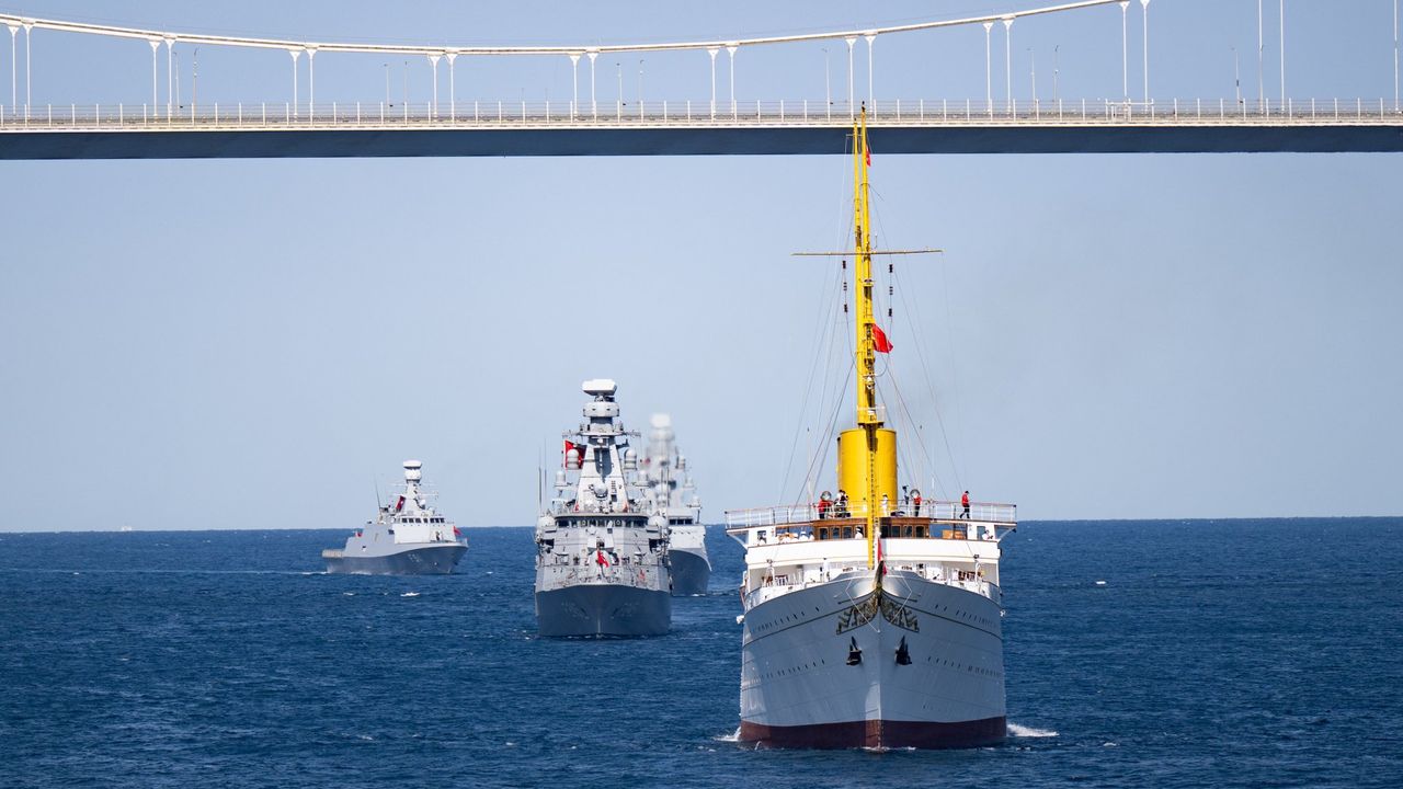 Mavi Vatan’ın Koruyucuları İstanbul Boğazı’nda görseli