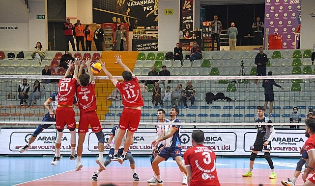 Osmangazili Voleybolcular Filede Fırtına Estirdi görseli
