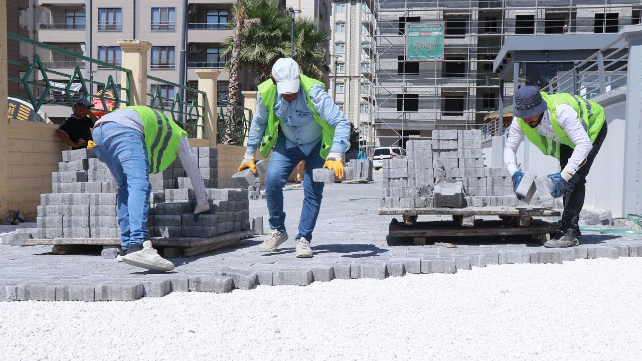 Haliliye Belediyesi'nden 3 mahallede hummalı üstyapı çalışması görseli