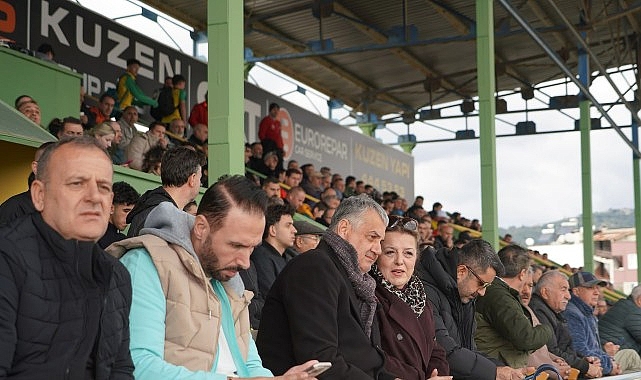 Edremitspor, Torbalıspor’u 2-0 mağlup etti görseli