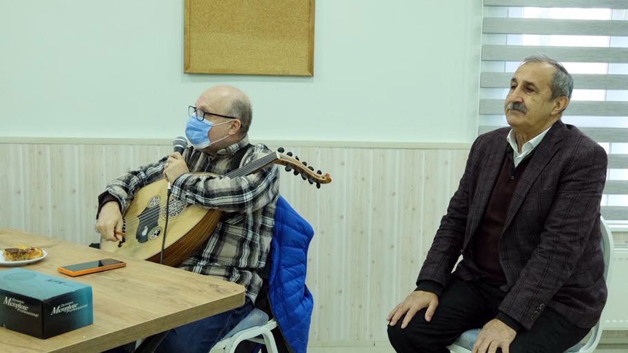 Güdül’de Türk Sanat Müziği Korosu görseli