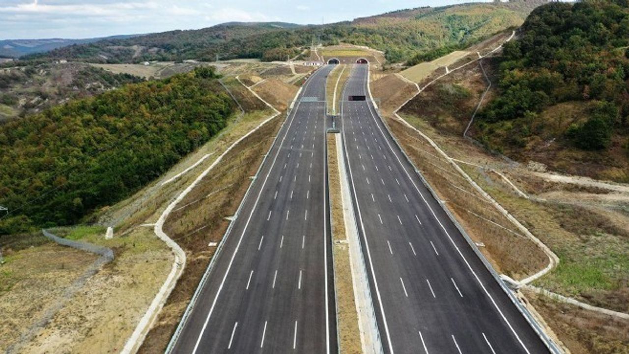 405 TL’lik geçiş ücreti ödenmedi, cezası 5 bin TL’yi geçti görseli