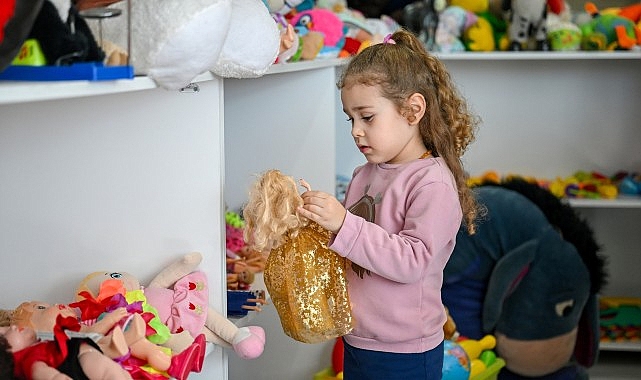 Her çocuğun oyuncakla oynama hakkı var! görseli
