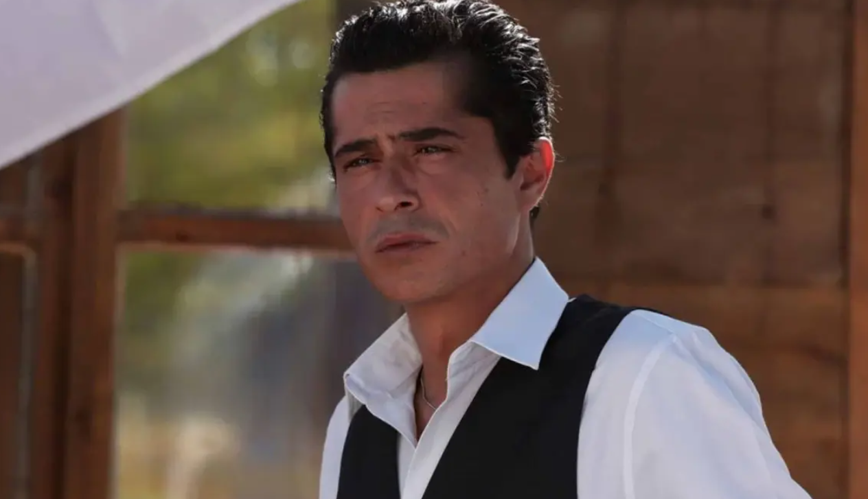 İskender Karakteri El Değiştirdi: İsmail Hacıoğlu Gitti, Alperen Duymaz Geldi! görseli