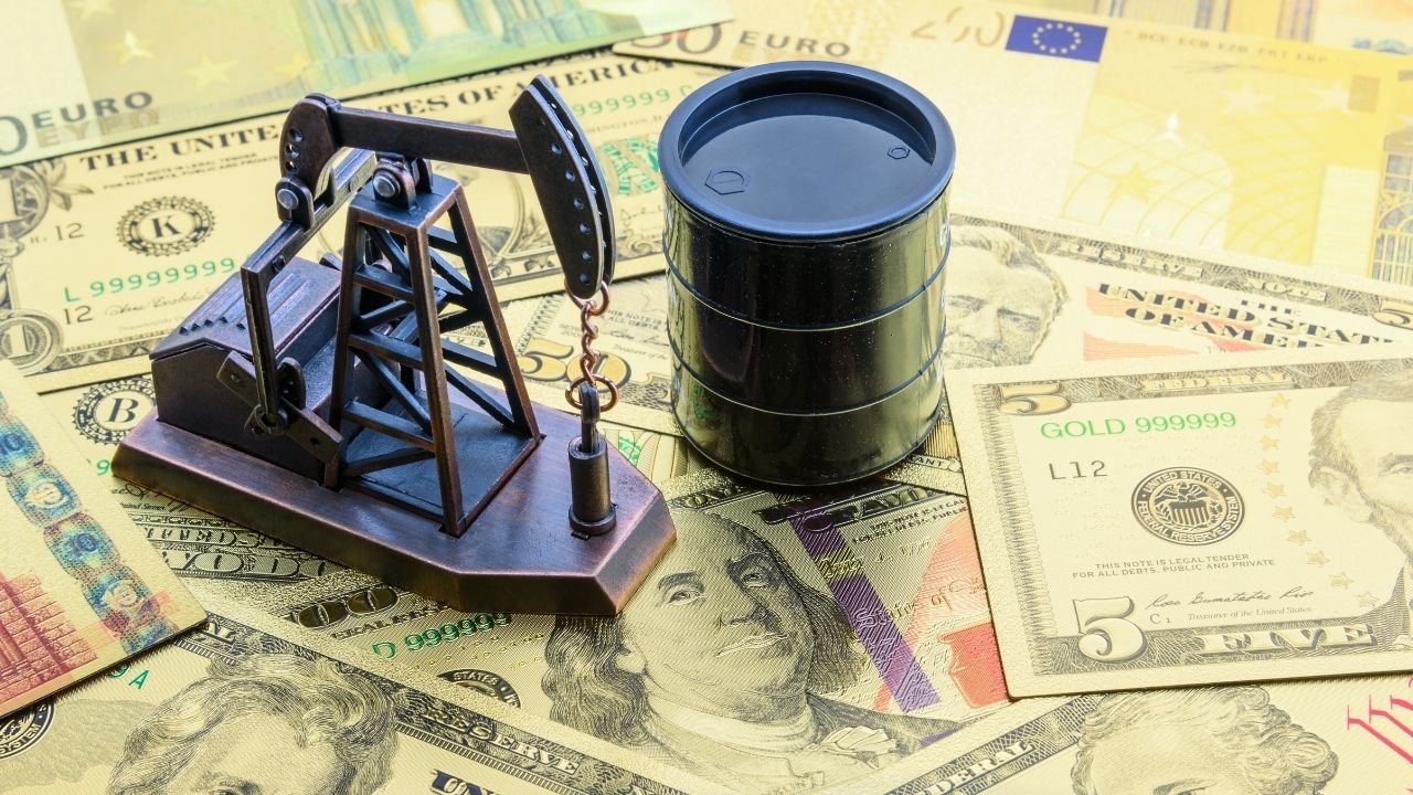 ABD, Venezuela petrolünü piyasaya sürdü görseli