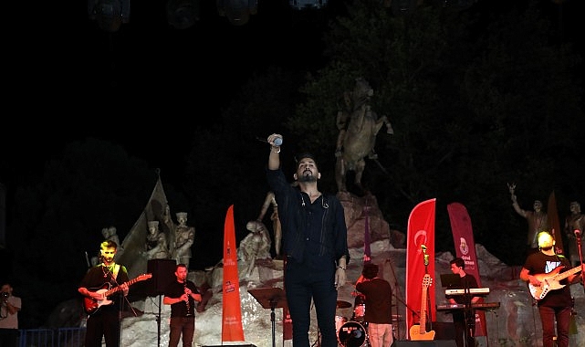 İnegöl Aydın Şahin İle Coştu görseli