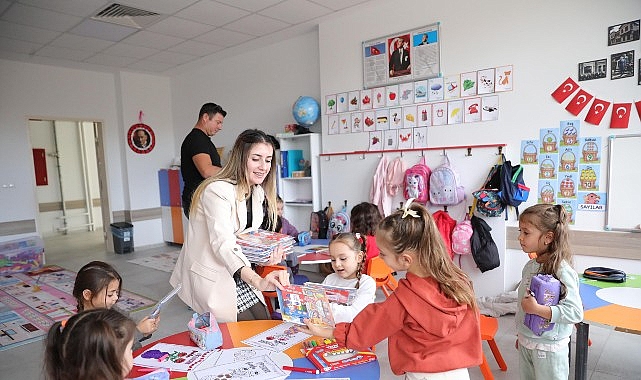 “Didim’in Renkleri” Boyama Kitabı Minik Öğrencilerle Buluştu görseli