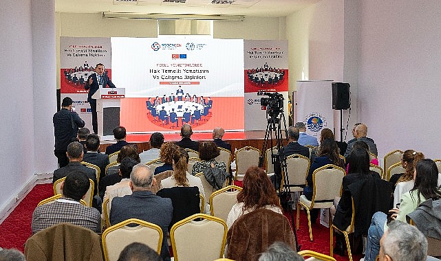 Yenişehir Belediyesi, Yerel Yönetimler Çalıştayı’na ev sahipliği yaptı görseli