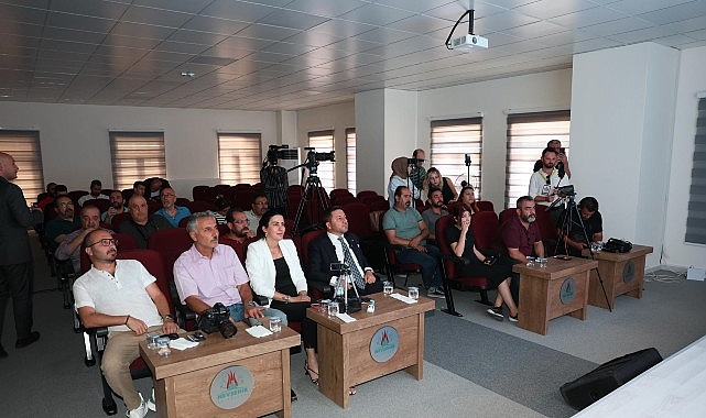 Belediye Başkanı Rasim Arı, 500 Gününü Değerlendirdi görseli