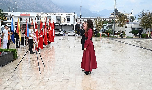 Kemer’de Öğretmenler Günü töreni görseli