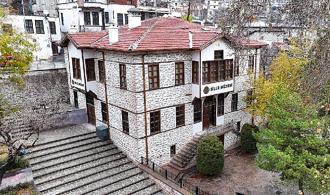 Binlerce yıllık mirasın izinde: Sille Müzeleri ziyaretçi akınına uğruyor görseli