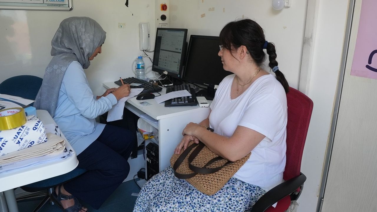 Balıkesir Büyükşehir’in Mobil KETEM Tırı Gönen’de görseli