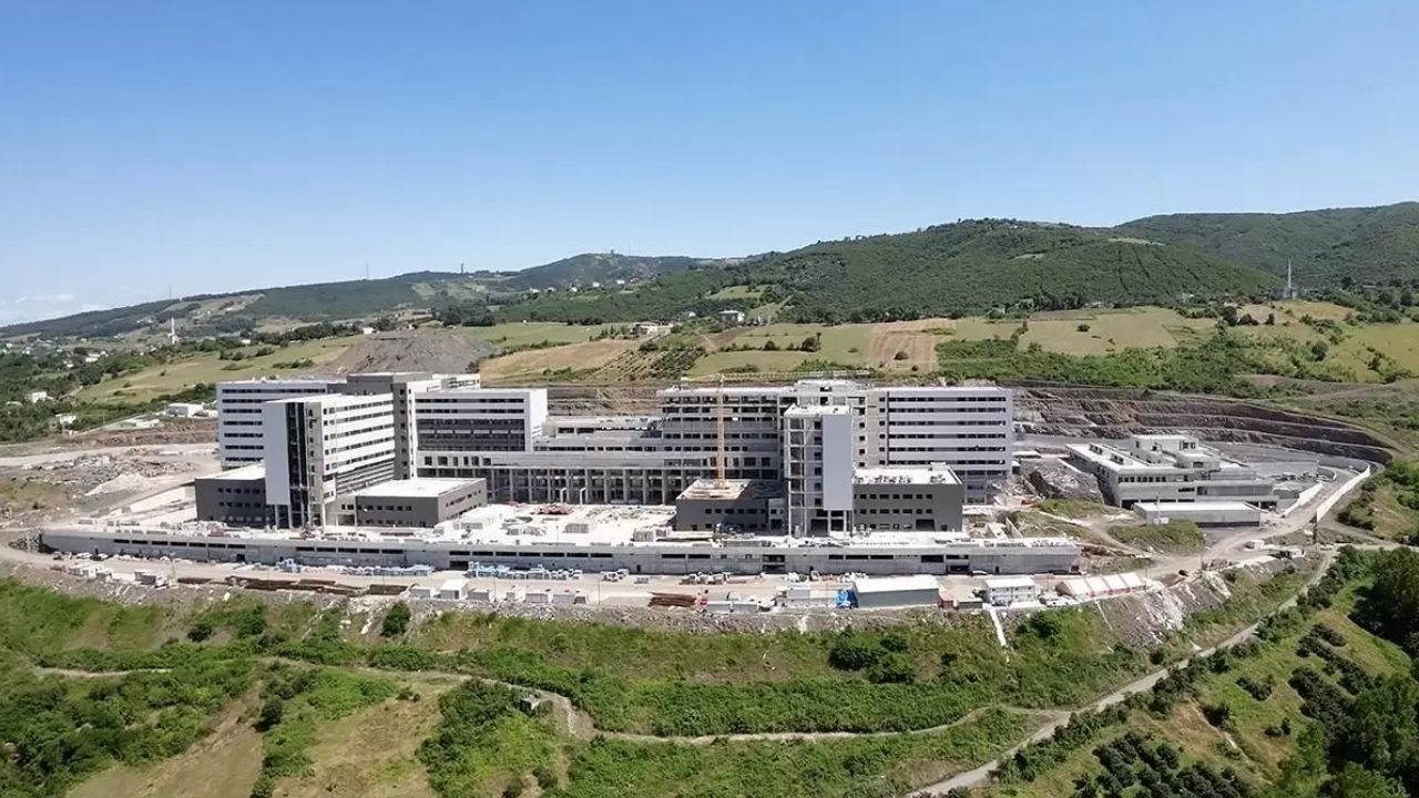 Samsun Şehir Hastanesi hasta kabulüne başlıyor görseli