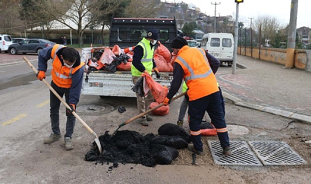 Kocaeli'de yol, onlardan sorulur görseli
