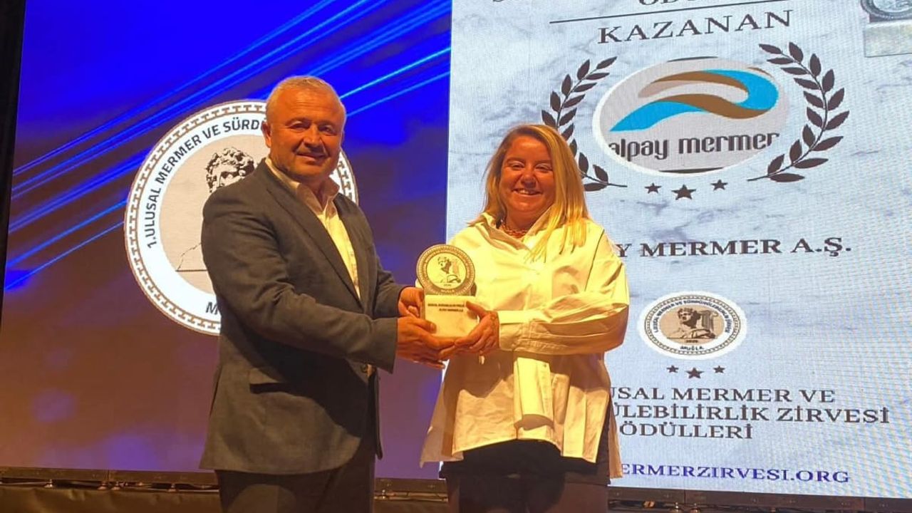 Mehmet Demir, Muğla 1. Ulusal Mermer ve Sürdürülebilirlik Zirvesi’ne katıldı. görseli