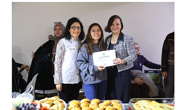 Karabağlar Mutfak Akademi’de Kadın Emeği Taçlandı görseli